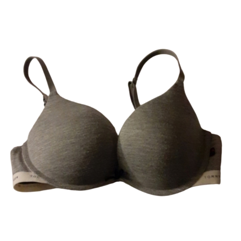 Size 34C Tommy Hilfiger logo bra